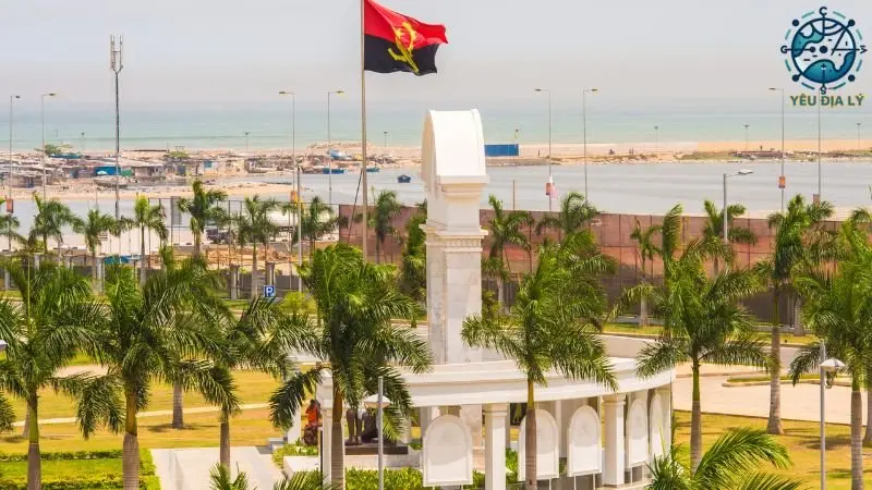 Khám phá Angola - Hành trình từ địa lý đến văn hóa