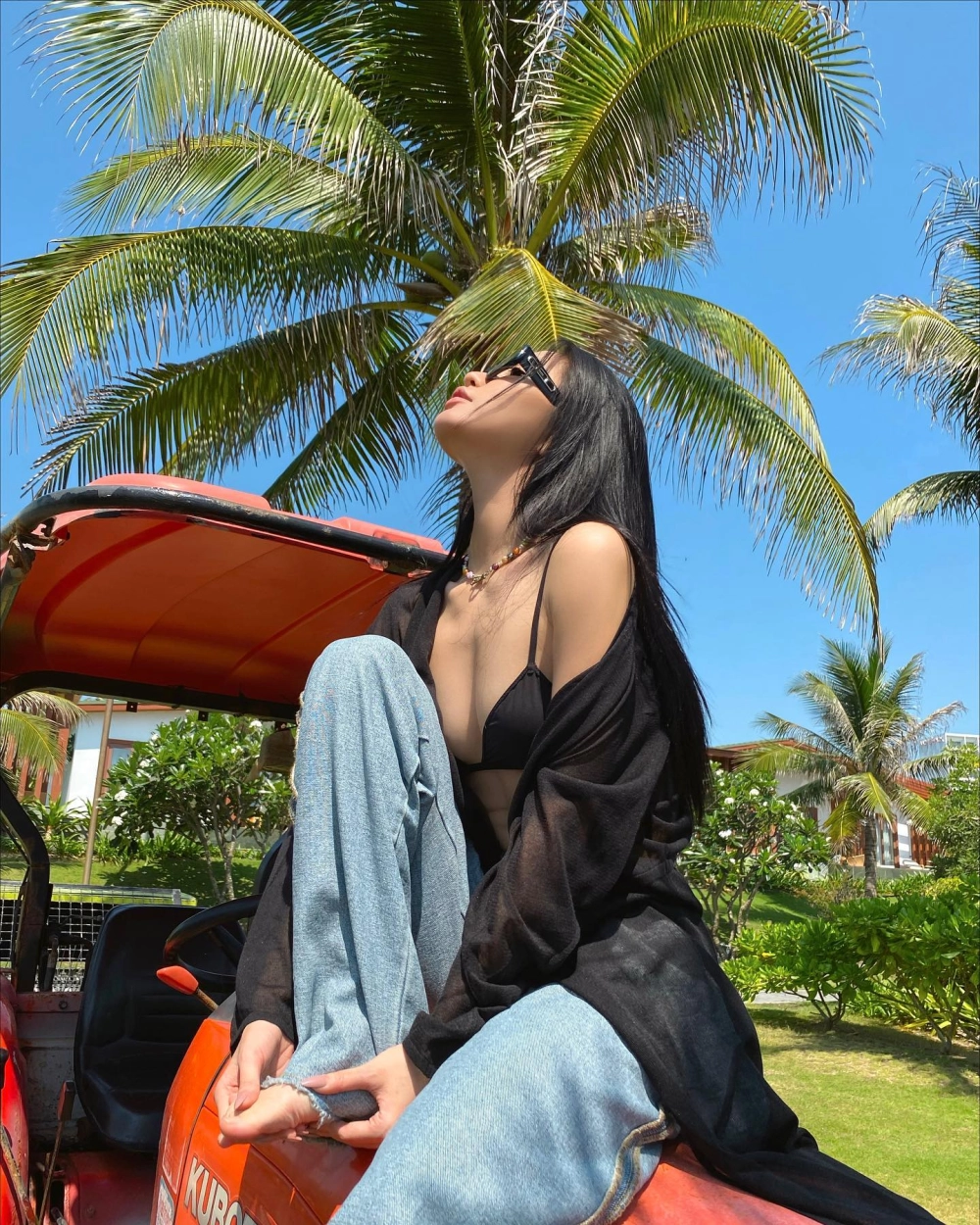 Bùng nổ năng lượng đầu năm với Bích Phương Tết