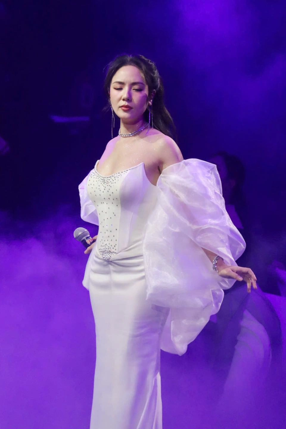 Ca sĩ phương linh quê ở đâu luôn là câu hỏi được nhiều fan quan tâm