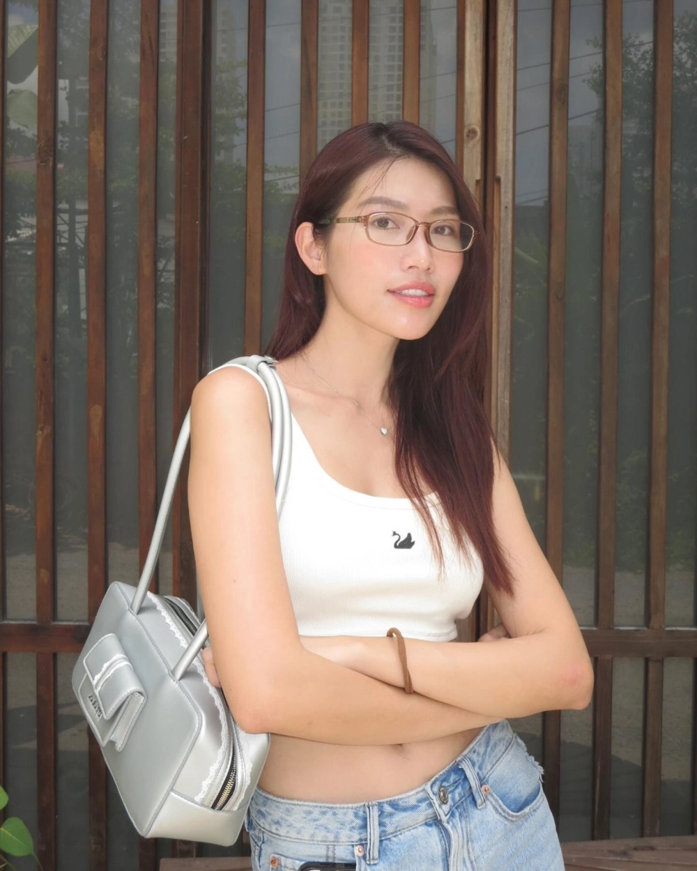 Chế Nguyễn Quỳnh Châu Là Ai mà khiến mạng xã hội bàn tán rầm rộ