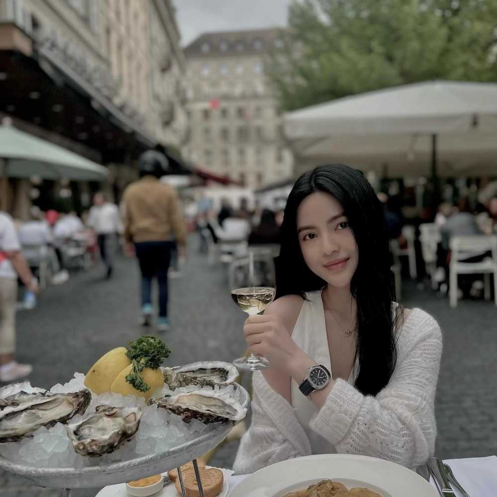Nhiều người ngạc nhiên về chiều cao Chu Thanh Huyền thật sự