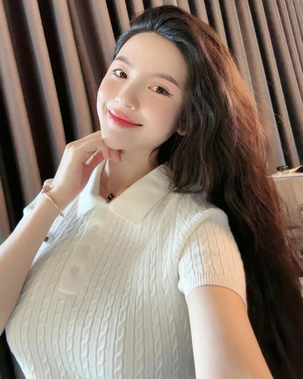Bật mí tiểu sử Chu Thanh Huyền từ thời thiếu nữ đến hiện tại