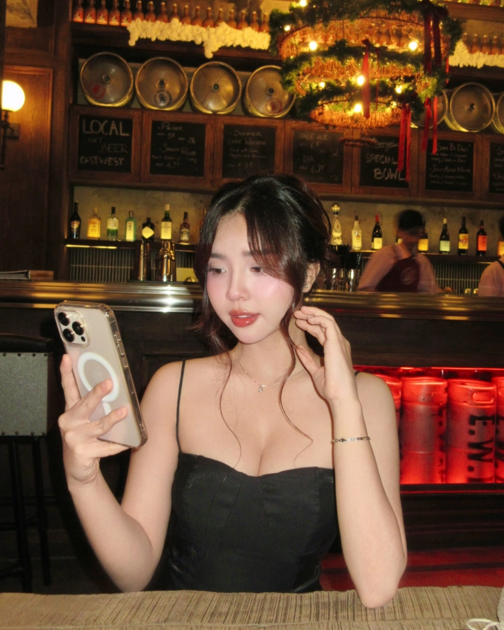 Tuổi thật của umur hana cindy tiktok khiến nhiều fan ngạc nhiên