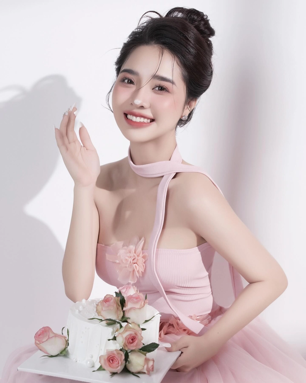 Visual gây thương nhớ từ Cindy tiktok real face without mask