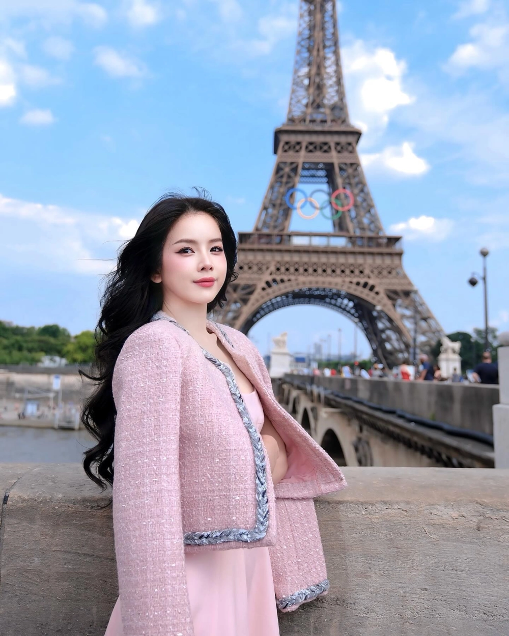 Dj mie ngày xưa giản dị khác hẳn hình ảnh hiện tại