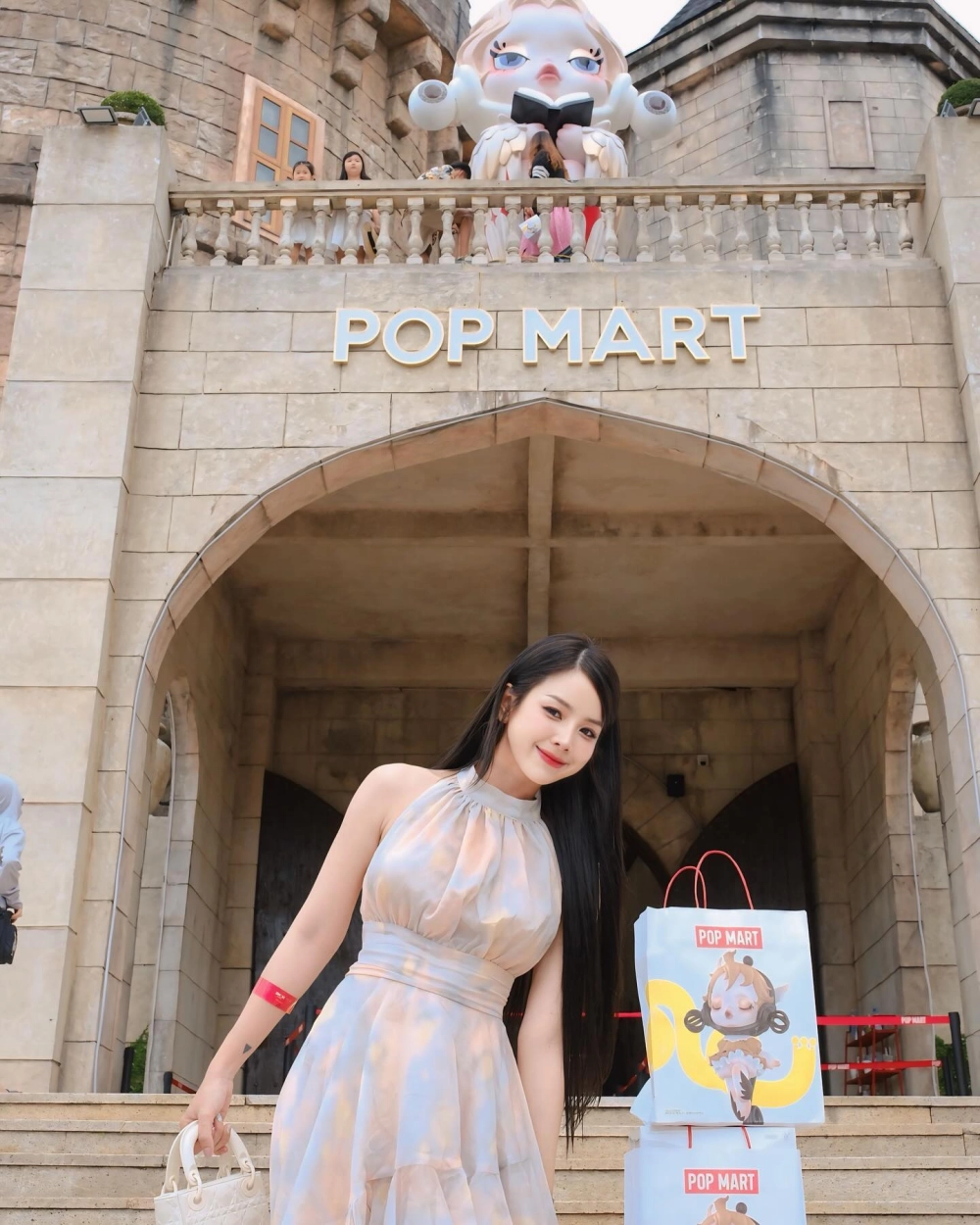 Dj mie official kênh chính thức thu hút lượng follow khủng