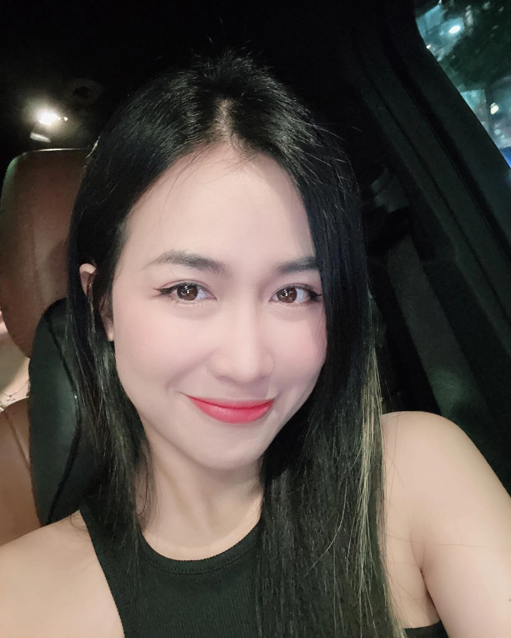Dj trang moon phương đông khiến khán giả bùng cháy cả đêm