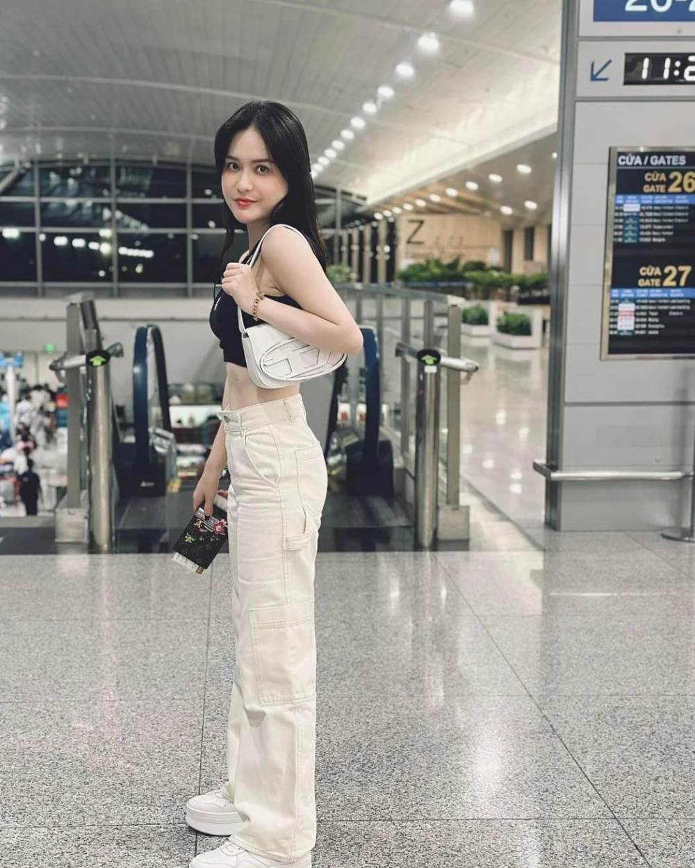 Bí mật tên khai sinh hé lộ trong tên thật Đoàn Di Băng