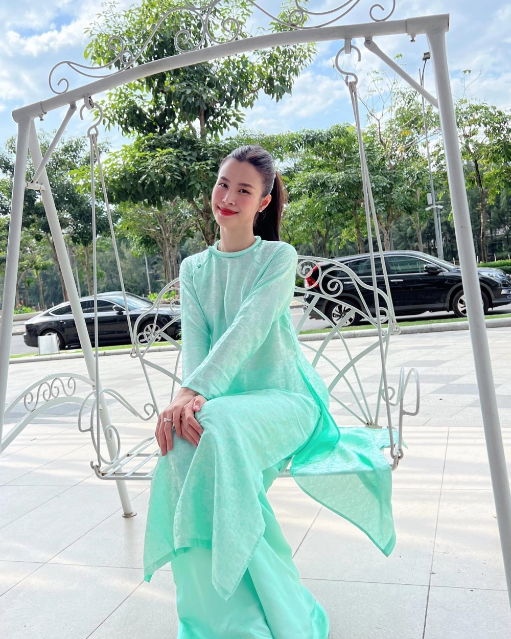 Ngược dòng thời gian cùng hình ảnh đông nhi ngày xưa