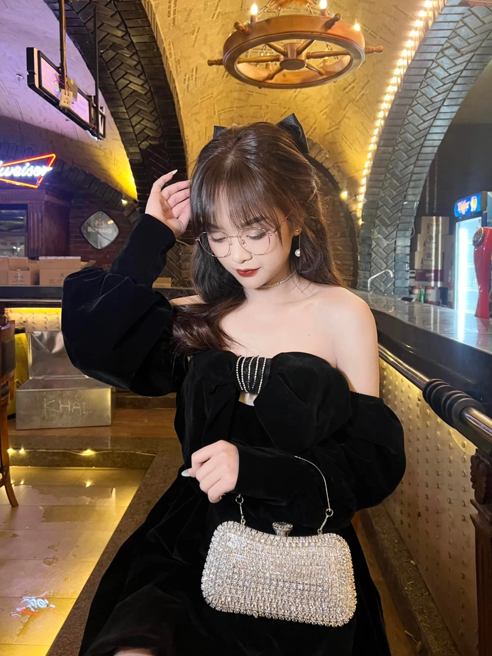 Gấm Kami sinh năm bao nhiêu khiến fan bất ngờ vì quá trẻ