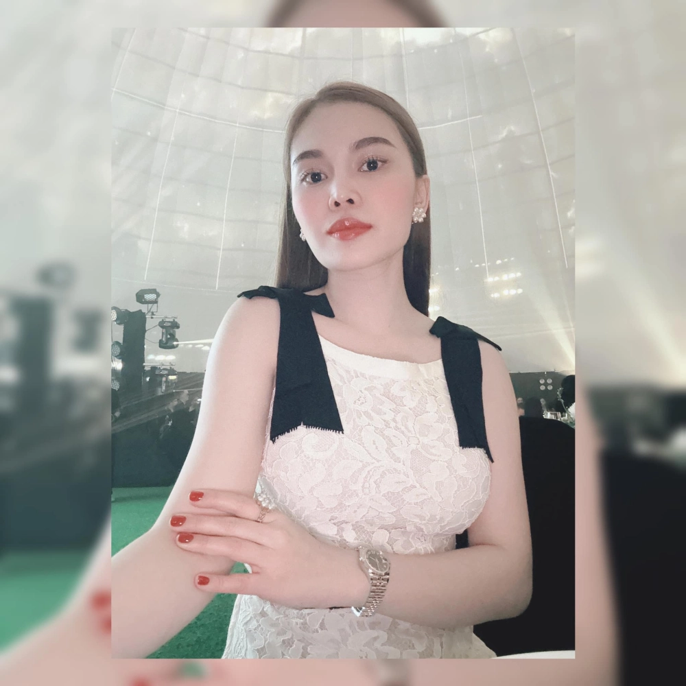 Giai điệu lãng đãng của Trời còn mưa mãi Giang Hồng Ngọc