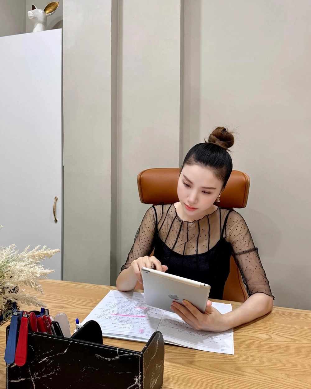 Nghe ngay bản hit Hạnh Sino Em Mây gây sốt mạng xã hội