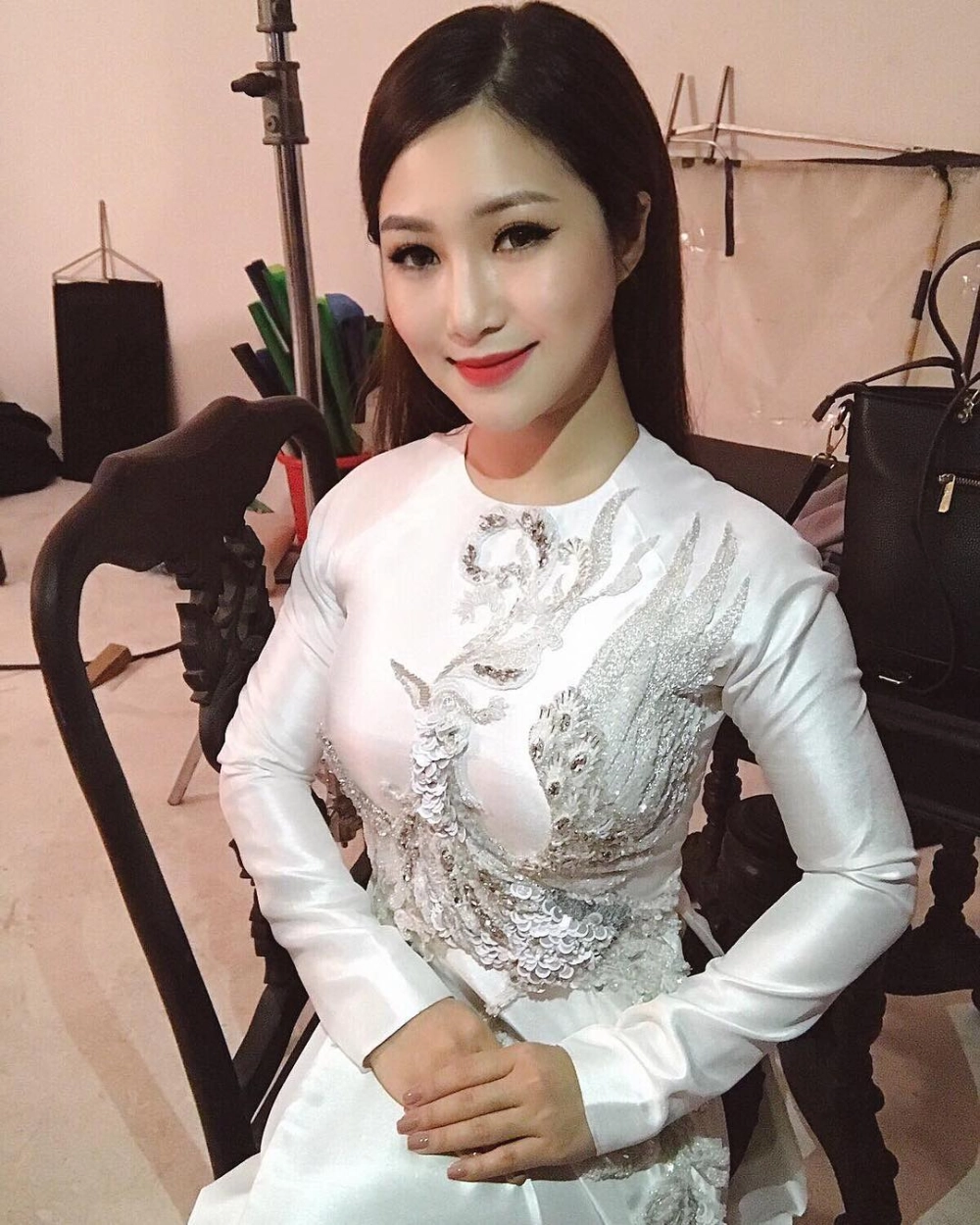 Tuyển chọn bài hát của Hương Tràm chạm tới trái tim người nghe
