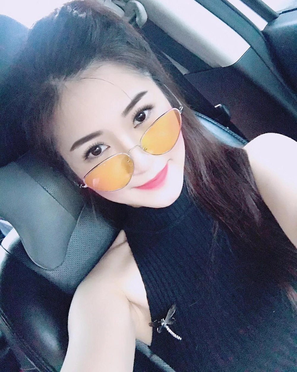 Khán giả thắc mắc Hương Tràm sinh năm nào đúng nhất