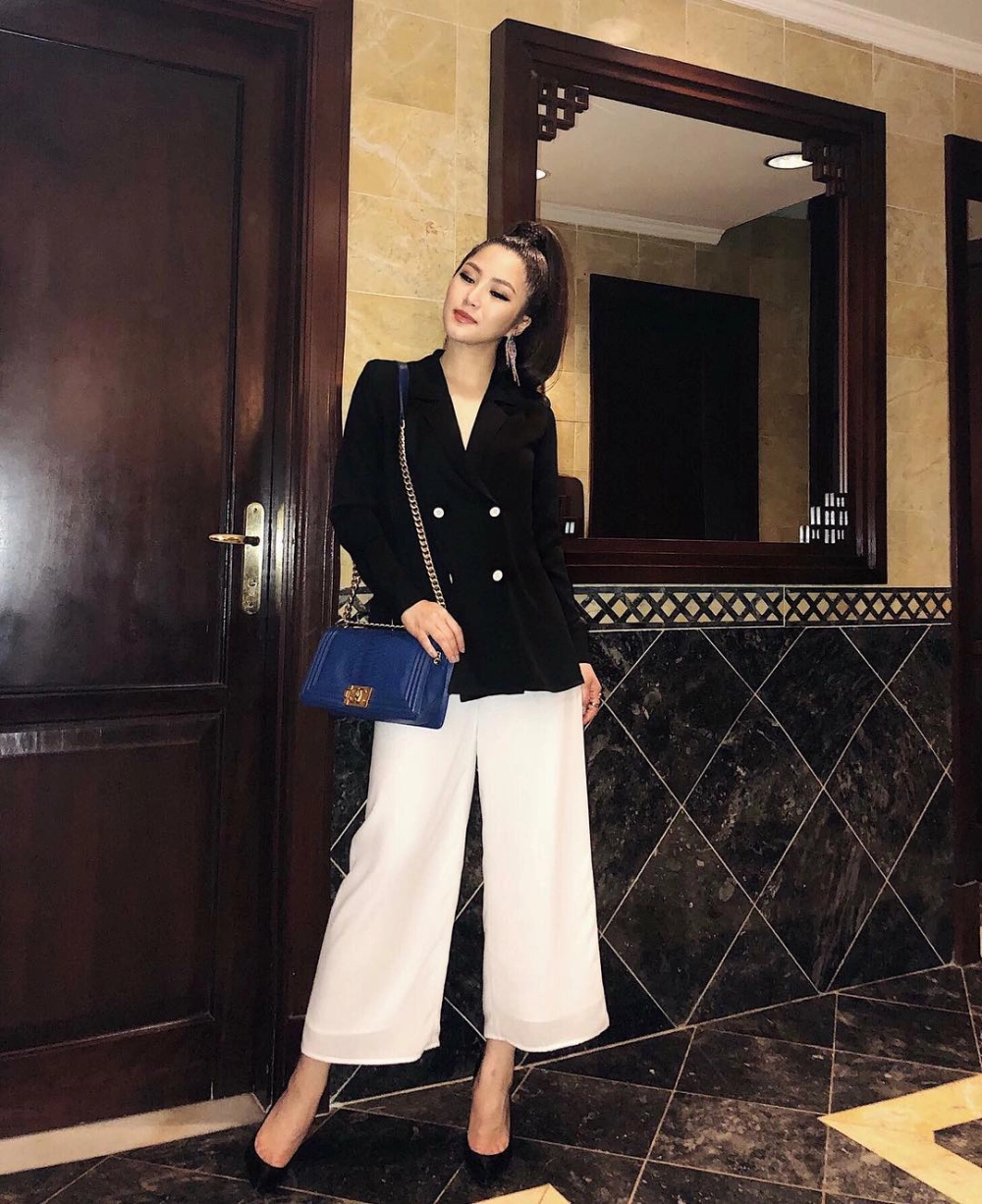Phiêu theo giai điệu Đi Trong Hương Tràm karaoke ngọt ngào