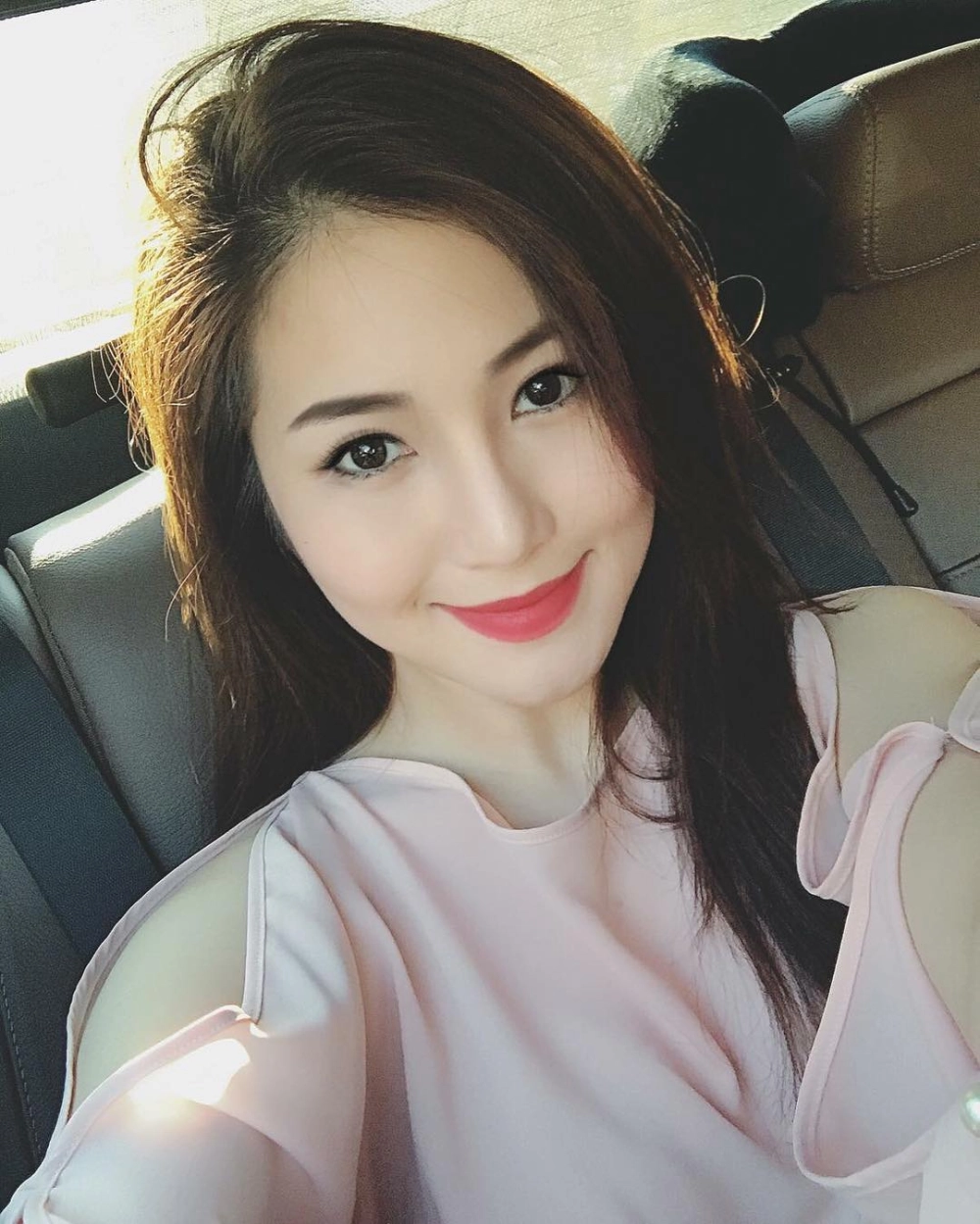 Từng câu chữ trong Ngại Ngùng Hương Tràm lyrics đầy cảm xúc