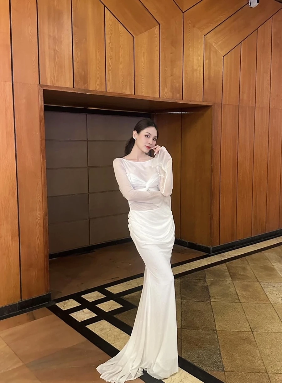 Lê Nguyễn Huỳnh Như tỏa sáng với phong cách thời trang cá tính