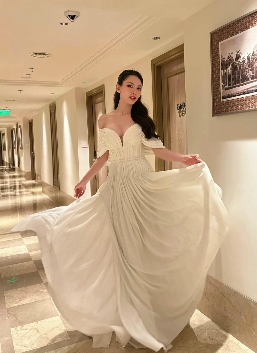 Huỳnh Nguyễn Mai Phương Instagram chia sẻ những khoảnh khắc đầy cảm hứng