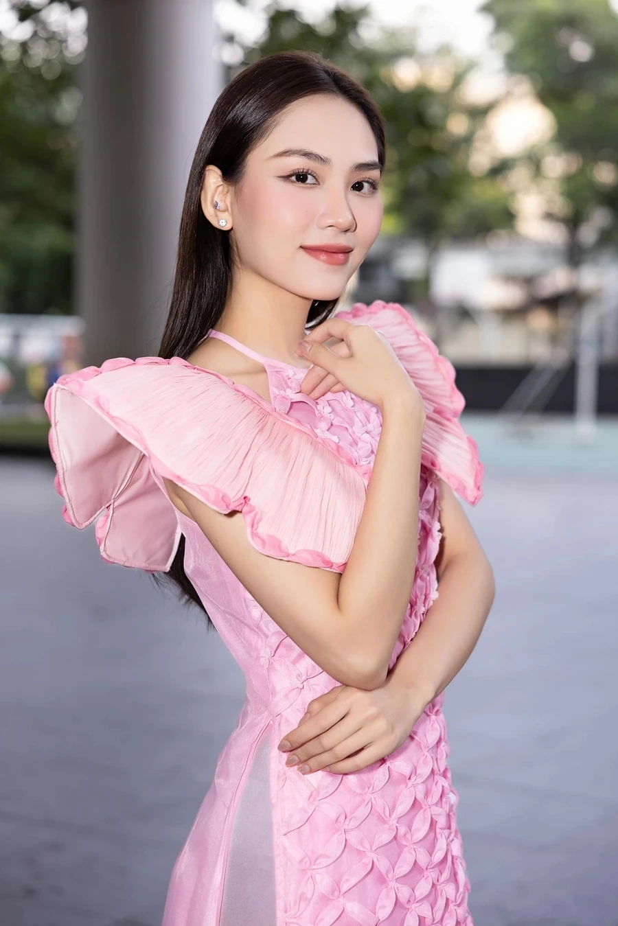 Huỳnh Nguyễn Mai Phương cao 1m70, dáng chuẩn người mẫu
