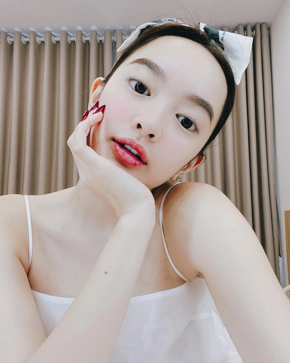 Kaity Nguyễn ngày sinh 1/1/1999, khởi đầu năm mới đầy may mắn