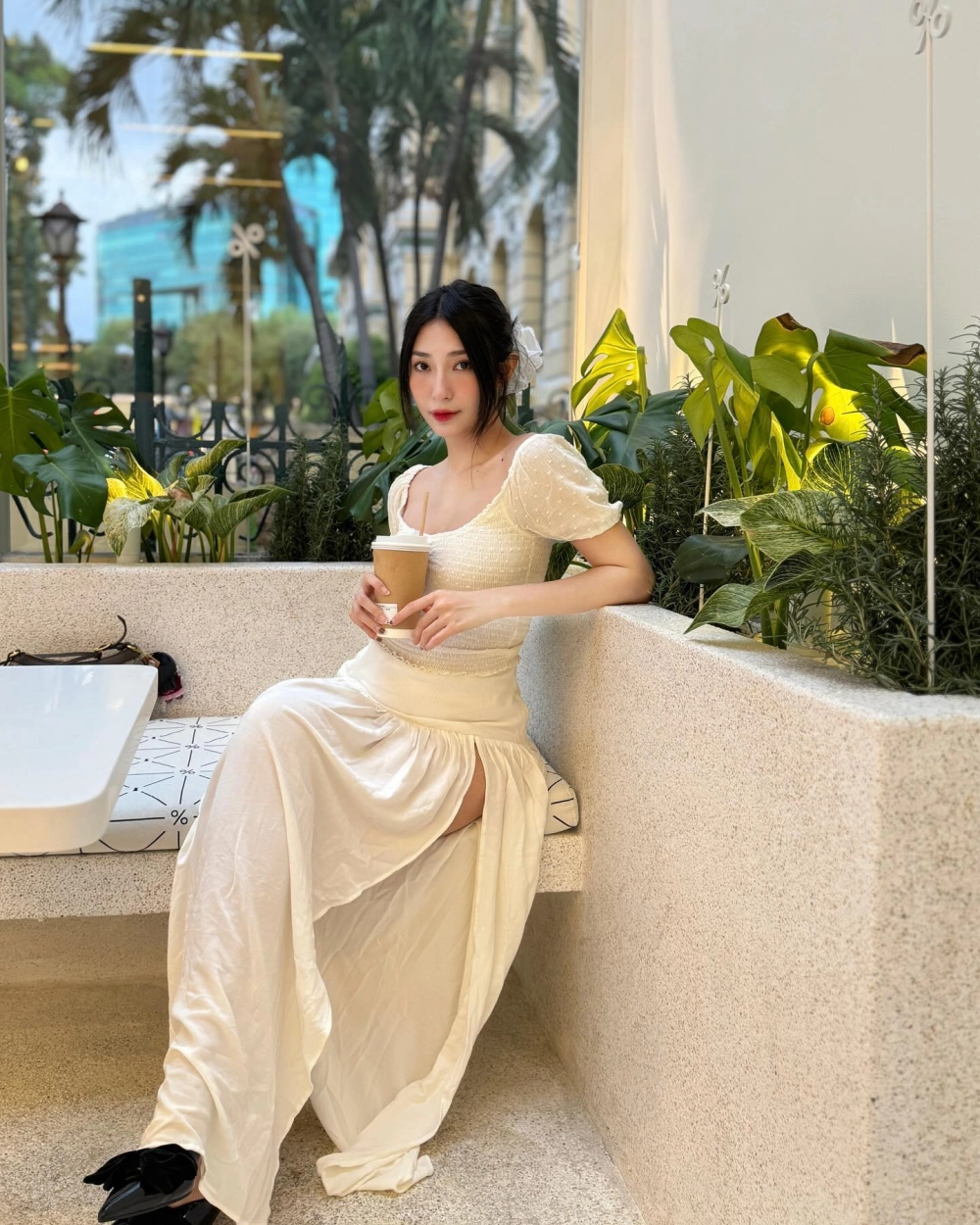 Vội vàng Khổng Tú Quỳnh mang đến giai điệu sôi động