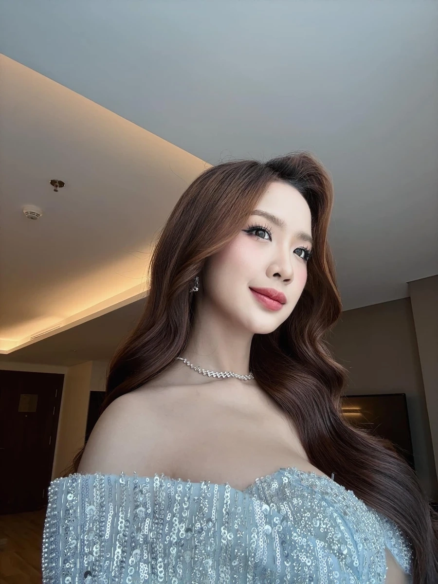 Lê Nguyễn Bảo Ngọc hoa hậu gì khiến ai cũng ngưỡng mộ