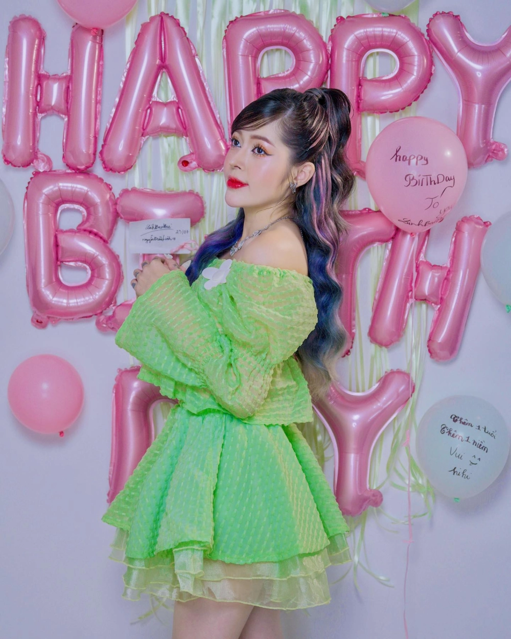 Nhiều đồn đoán về Linh Barbie và Mr Virgo