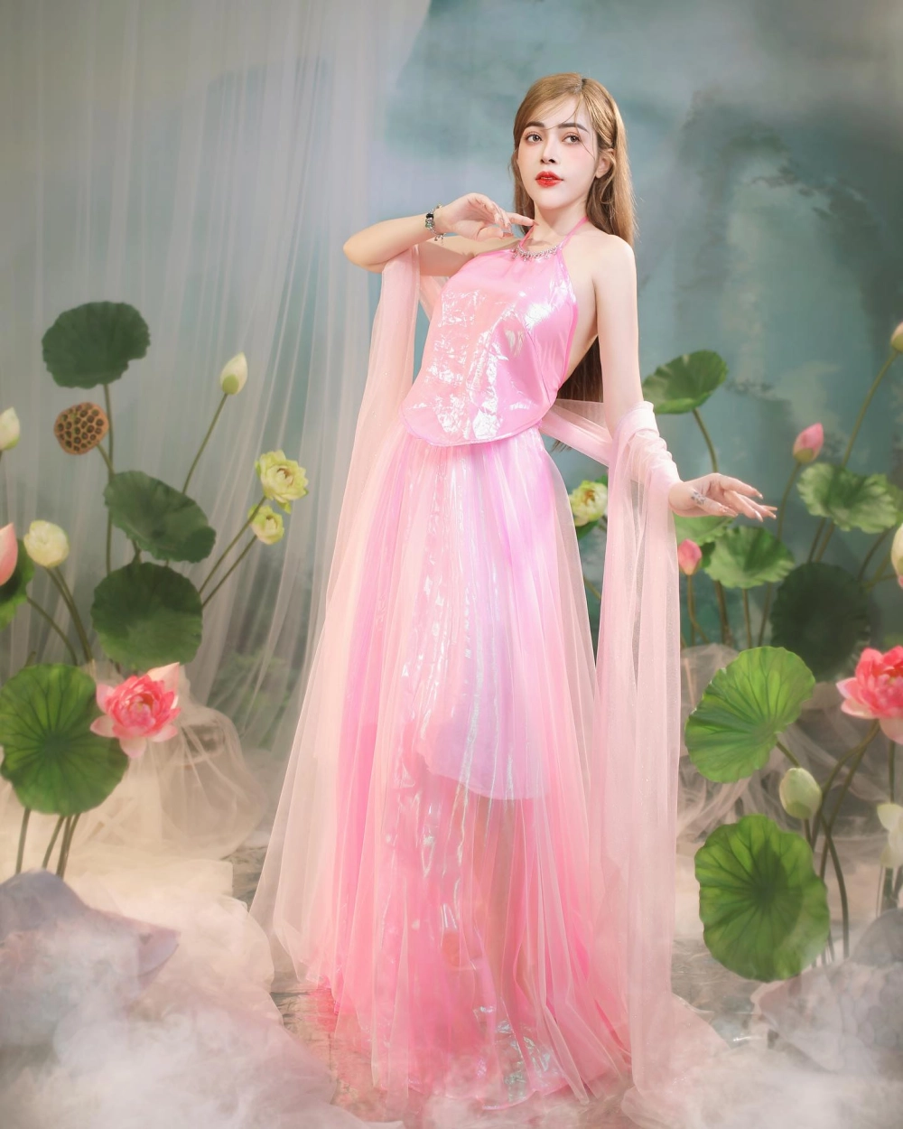 Video đám cưới chị Linh Barbie đẹp như cổ tích
