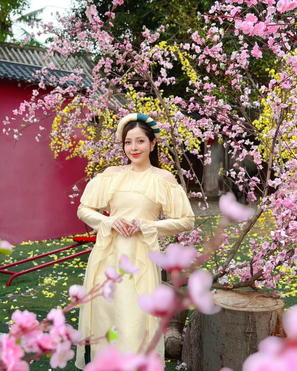 Nguyễn Diệu Linh Linh Barbie là tên thật gây bất ngờ