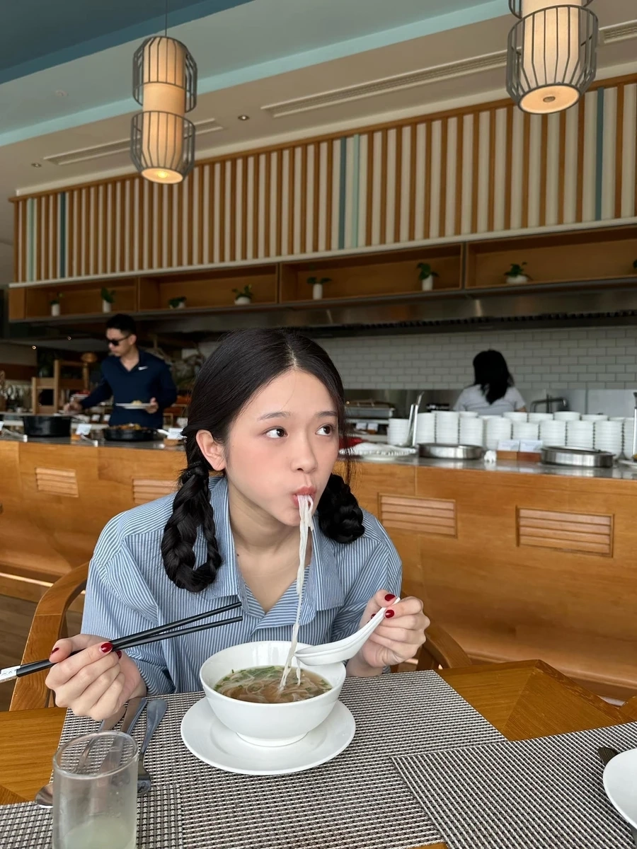 Linh Ka 2k mấy? Cô nàng sinh năm 2002, thuộc thế hệ Gen Z