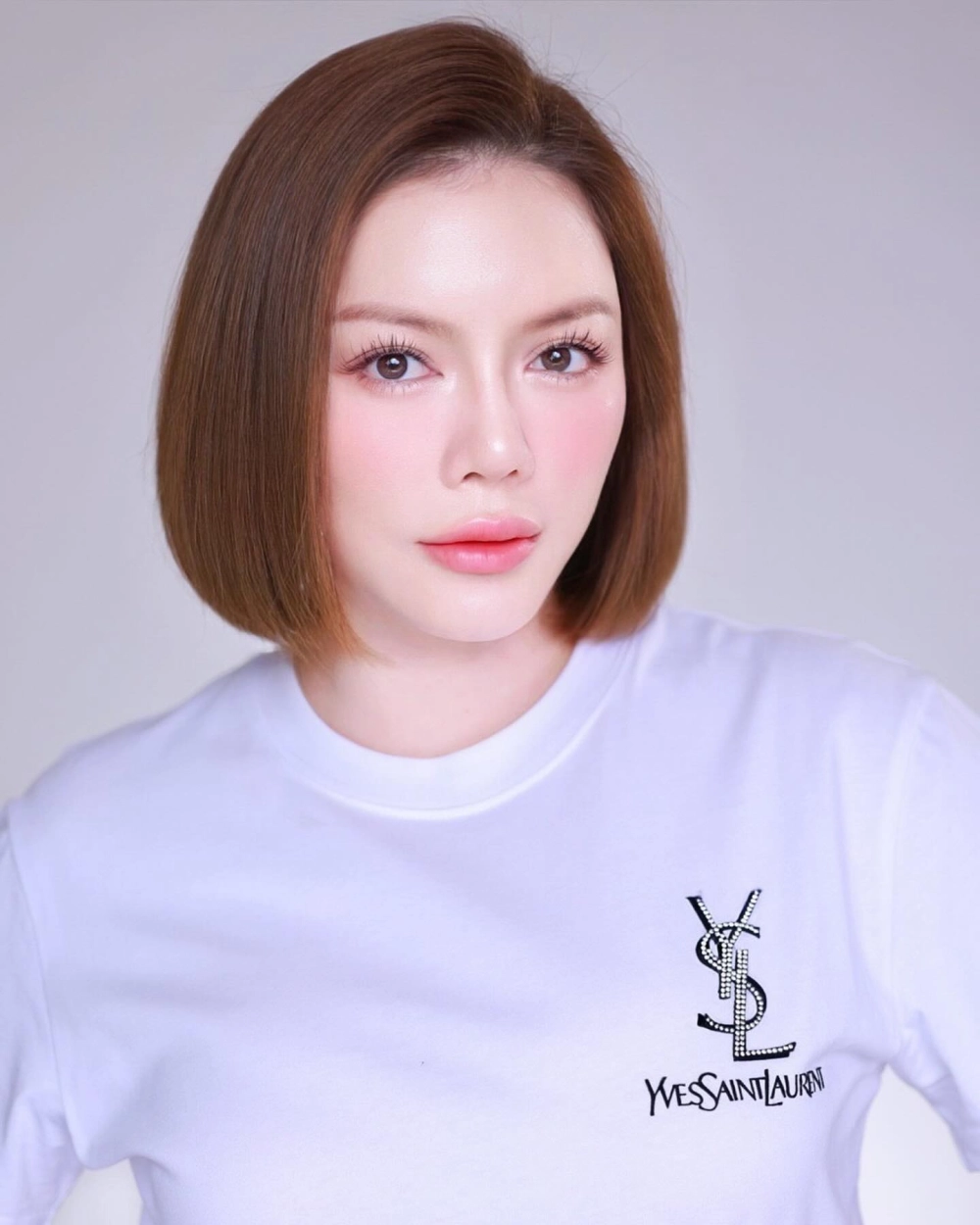 Lý Nhã Kỳ đóng phim với nhiều vai diễn đa dạng và ấn tượng