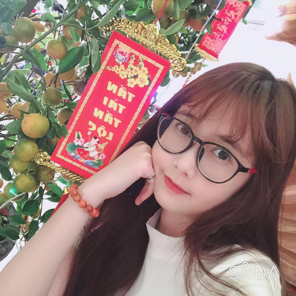 Giới thiệu về Mai Quỳnh Anh, nữ nghệ sĩ tài năng trong nhiều lĩnh vực