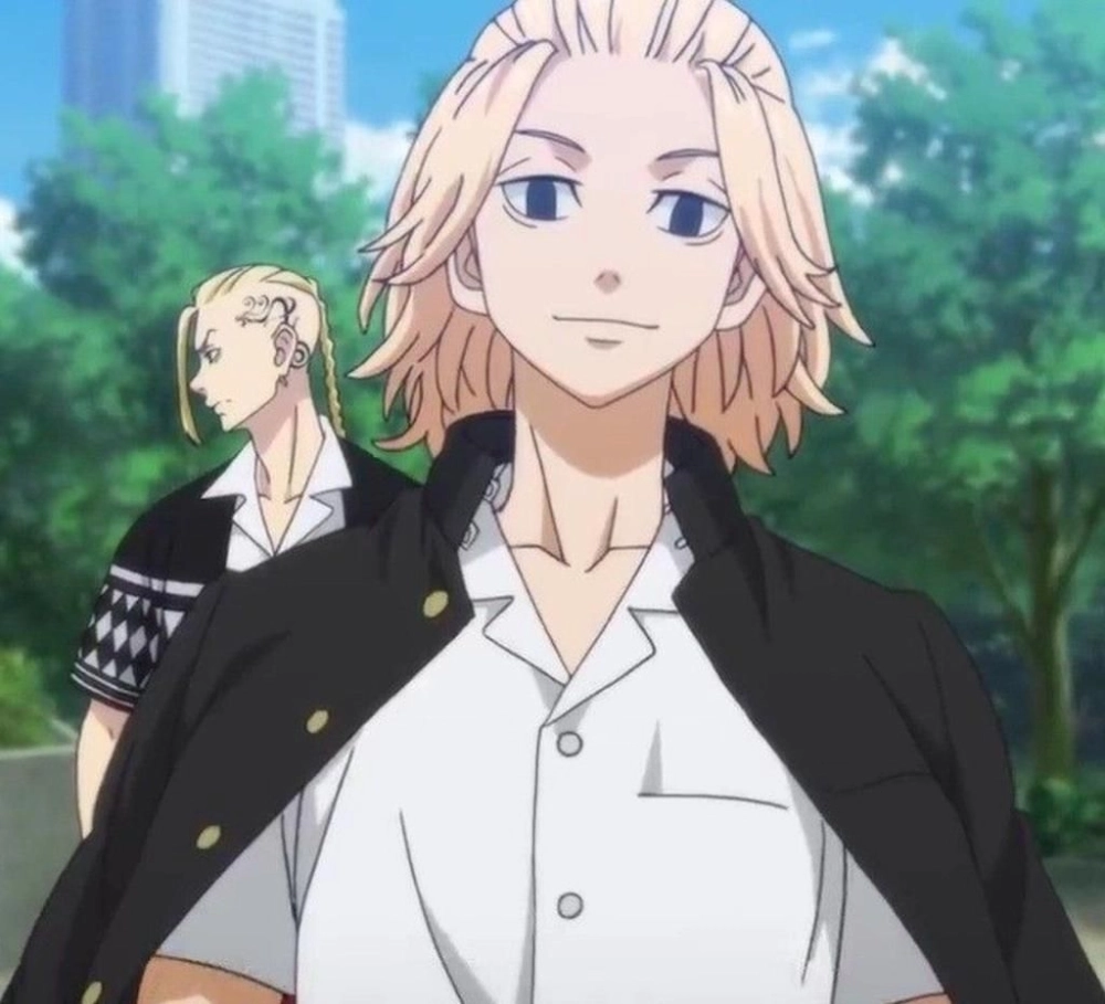 Mikey black hair với mái tóc đen bí ẩn đầy cuốn hút