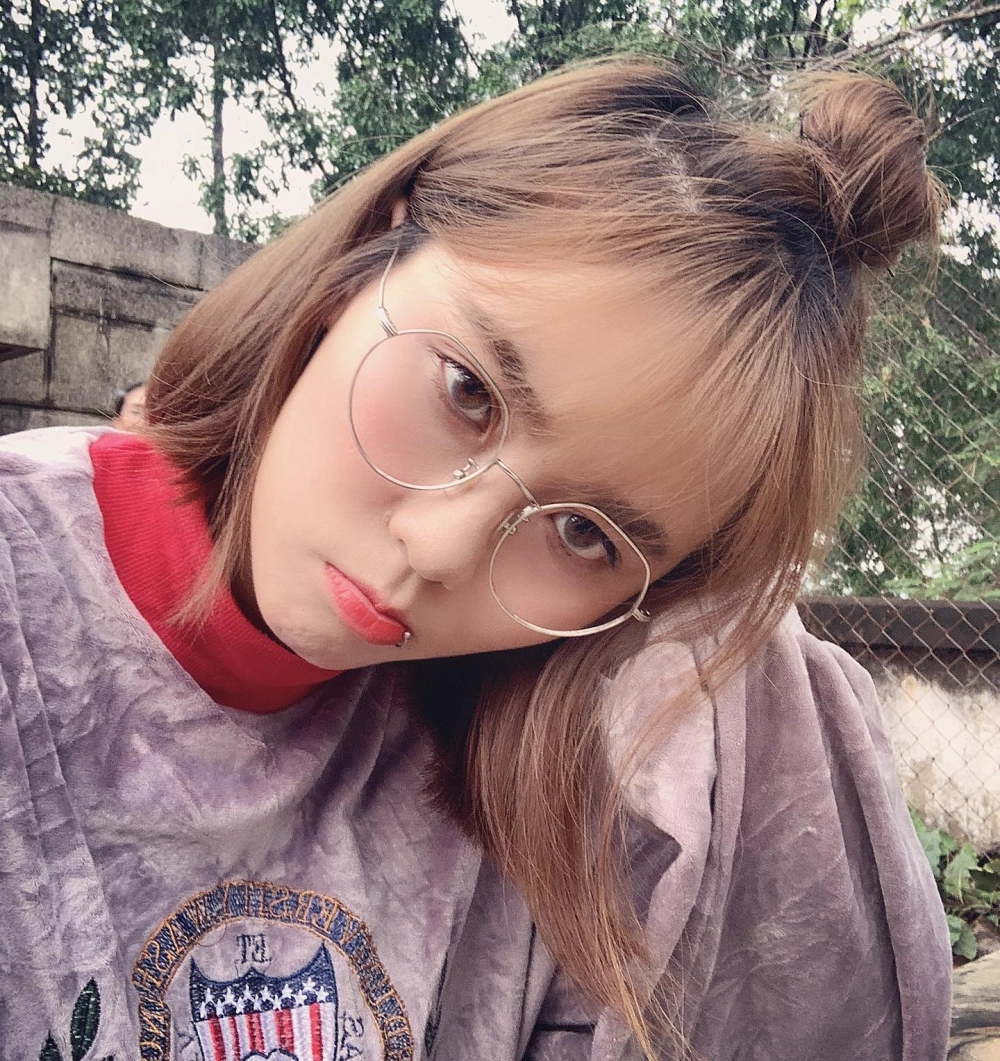 Em bé Misthy hình ảnh dễ thương thời thơ ấu của MisThy