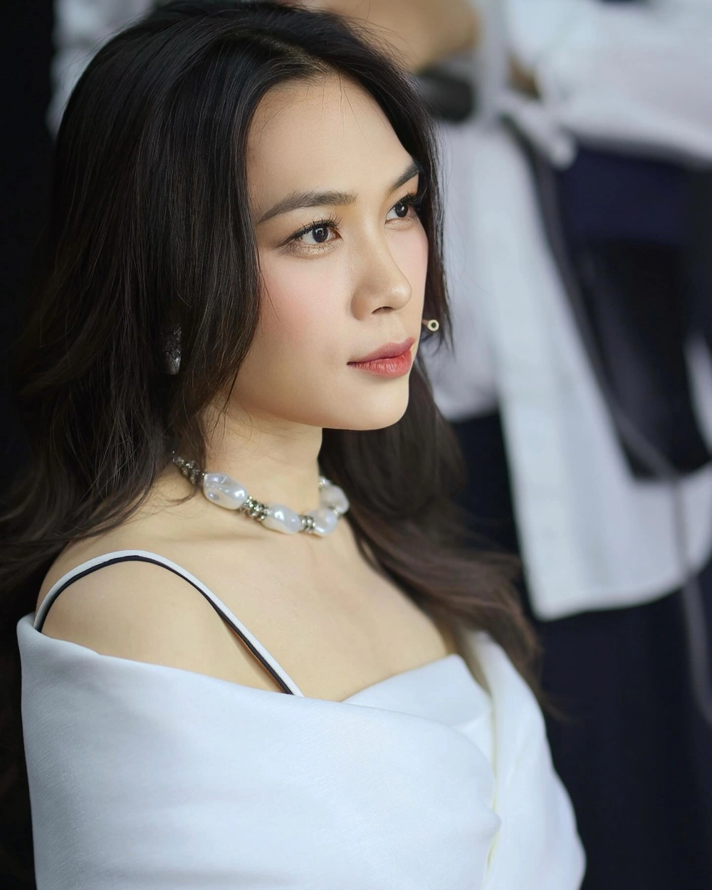 Mỹ Tâm hẹn ước từ hư vô da diết lay động cảm xúc
