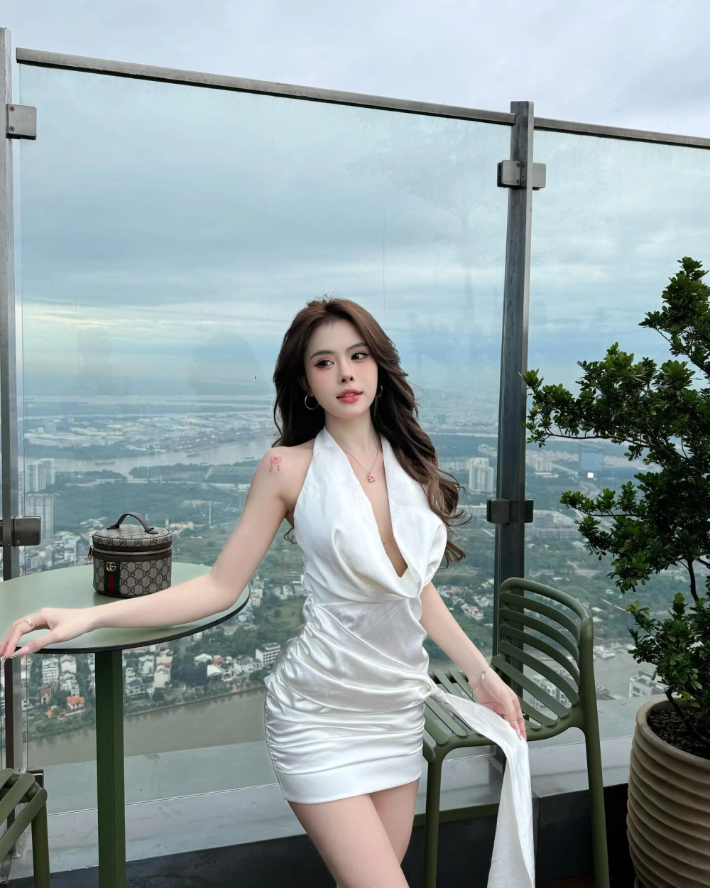 Phong cách style ngân hà tiktok cá tính gây ấn tượng