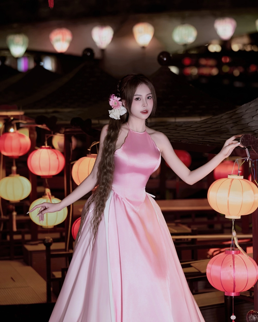Bạn đã biết ngân hà tiktok bao nhiêu tuổi chưa