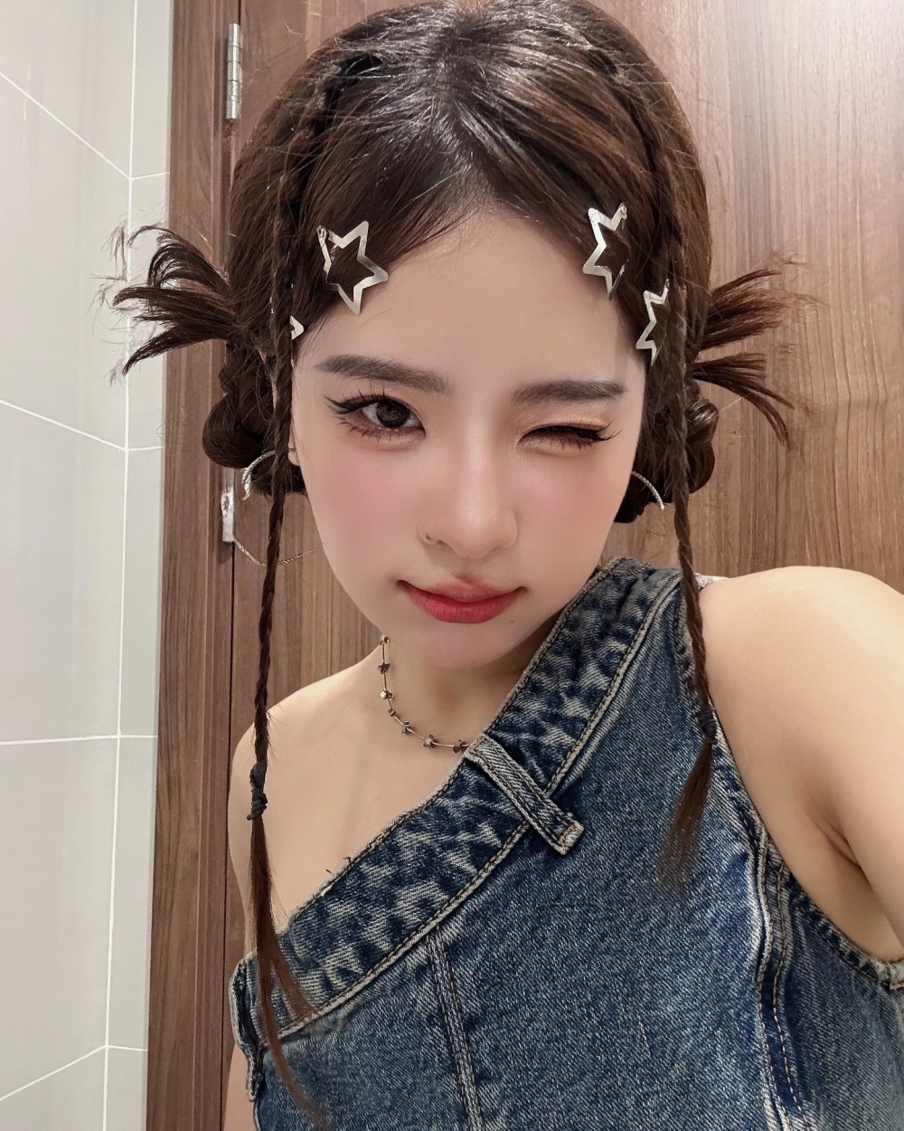Bí ẩn về tuổi thật Ngọc Kem mấy tuổi khiến fan ngạc nhiên