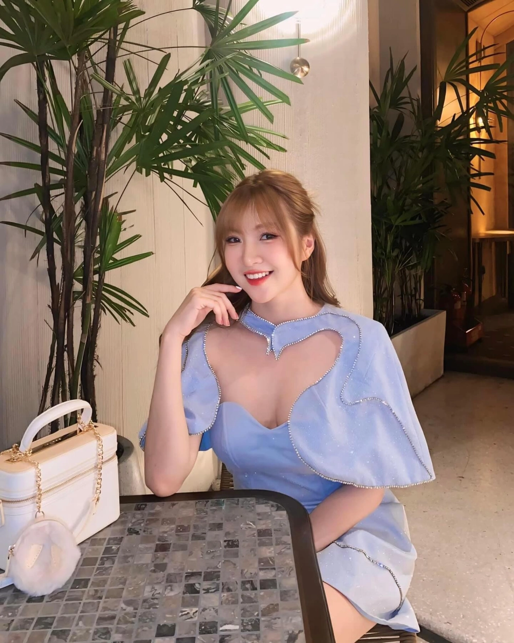 Có anh đây như Hexi bản rap ngọt ngào và đầy cảm xúc