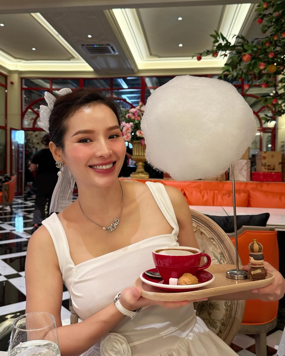 Phương Trinh Jolie sinh năm 1988, tuổi Mậu Thìn