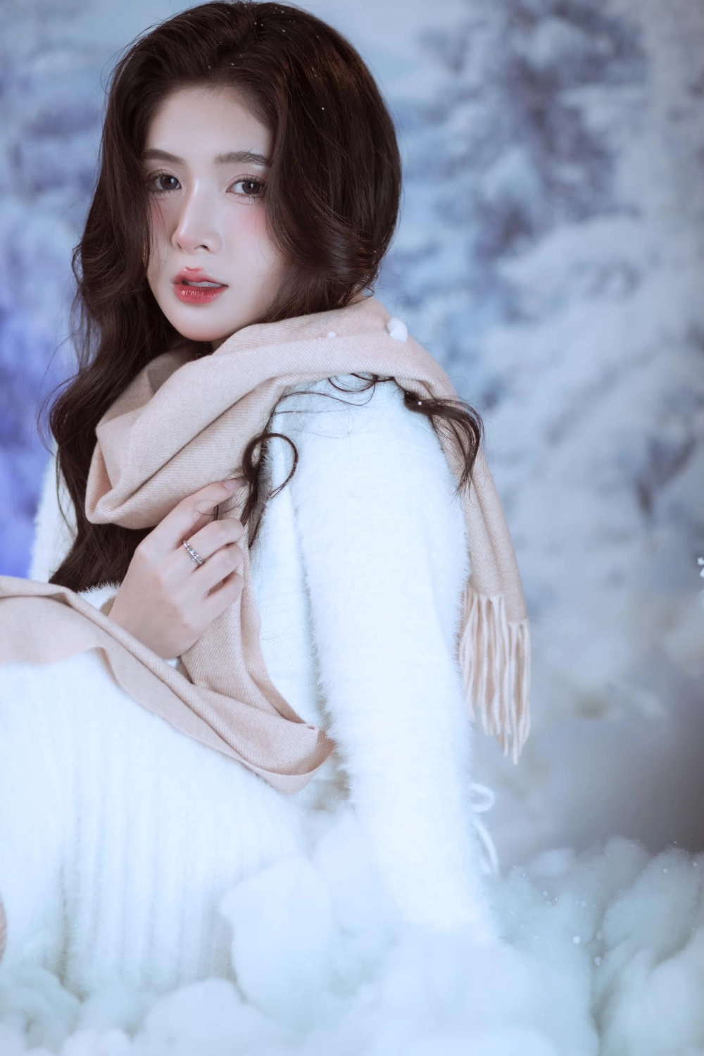 Quỳnh Alee live thu hút lượng tương tác cực khủng