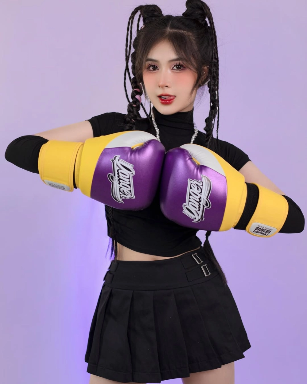 Quỳnh Alee bị dí trở thành chủ đề bàn tán trên diễn đàn