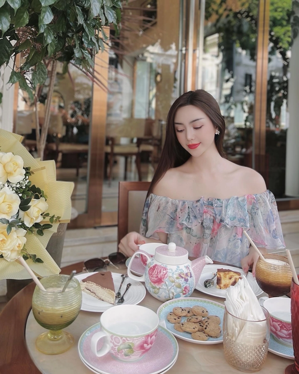 Khám phá những hoạt động xã hội ý nghĩa của Quỳnh Kool làm việc tốt mỗi ngày