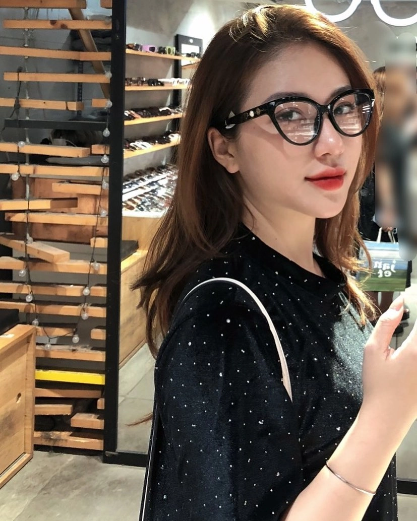 Quỳnh Trang Hạ Thương da diết trong từng ca từ thấm đẫm tình quê