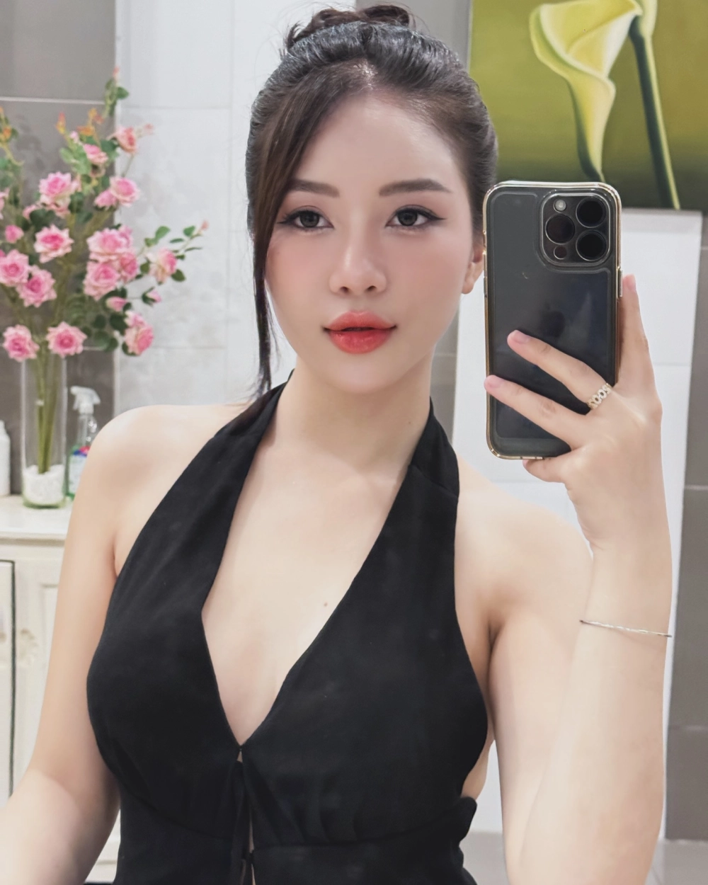 Nhạc trữ tình Quỳnh Trang đong đầy cảm xúc của người yêu xưa