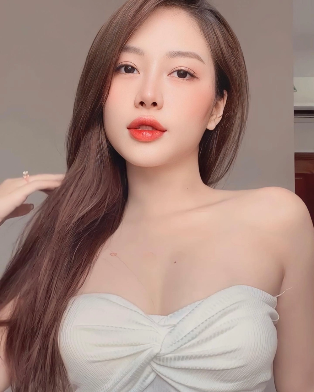 Quỳnh Trang Nhạc Buồn khiến người nghe lặng người theo từng giai điệu