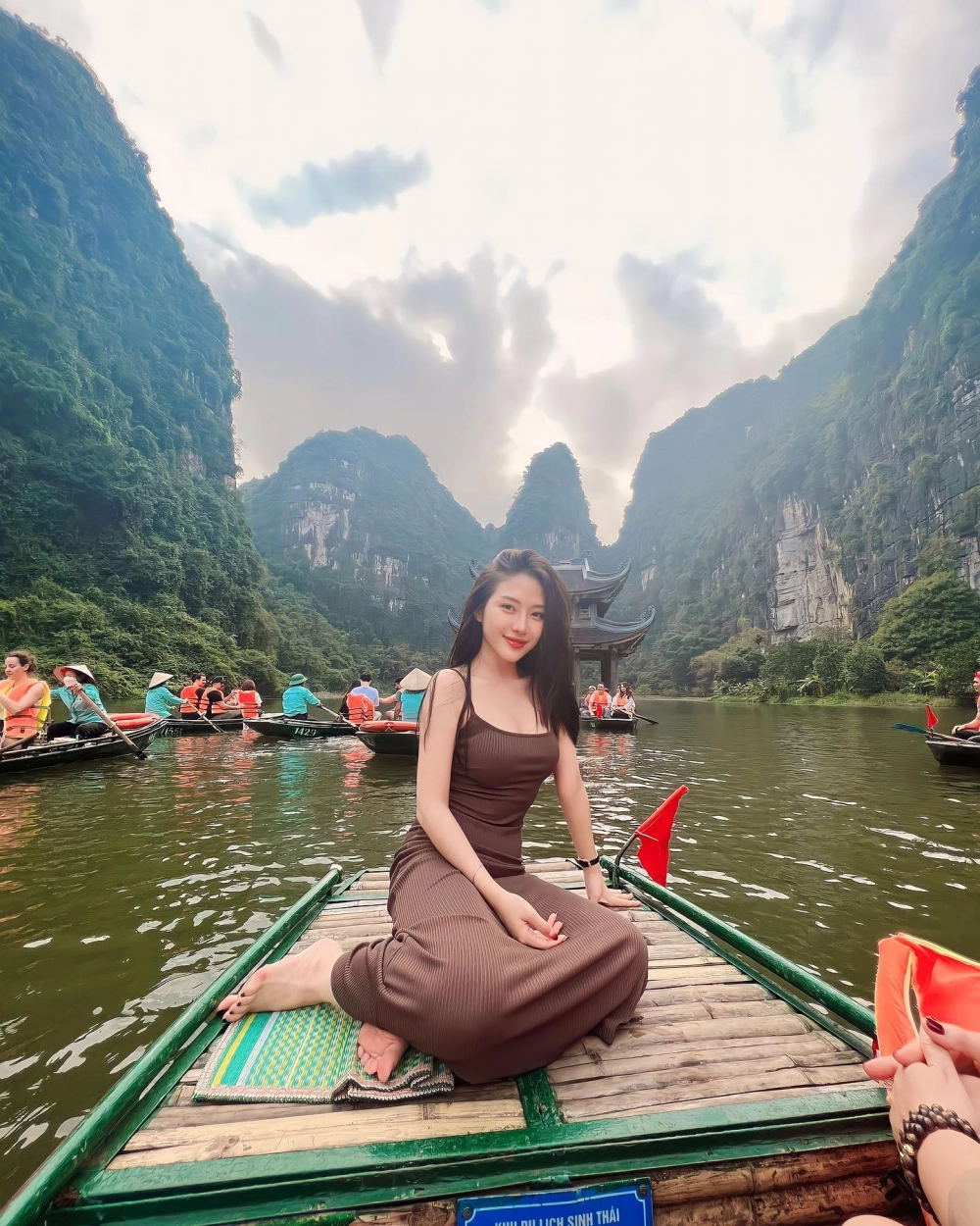 Quỳnh Trang Liveshow thu hút hàng nghìn khán giả yêu bolero