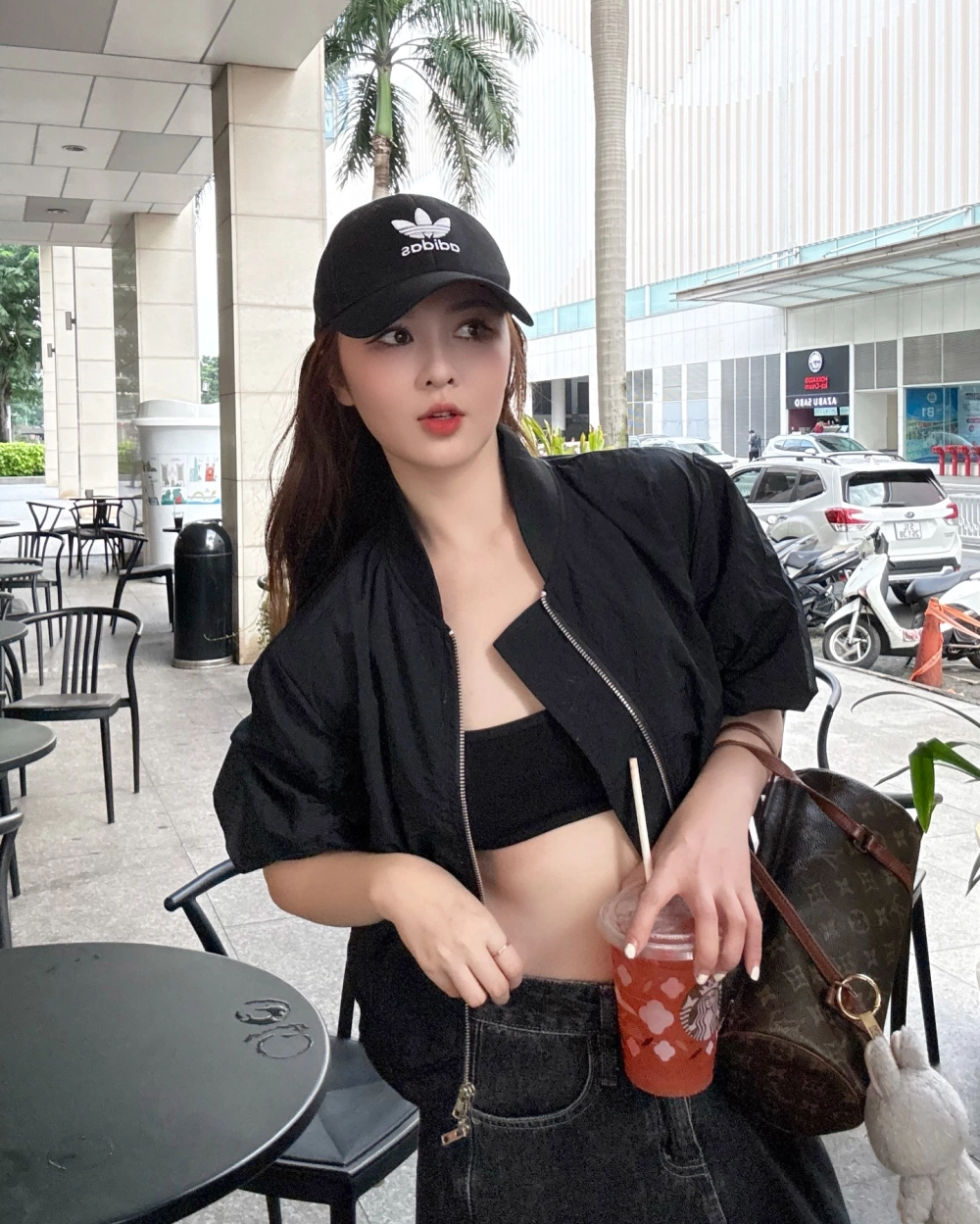 Loạt hình ảnh Ribi Sachi xinh đẹp đời thường khiến fan mê mẩn