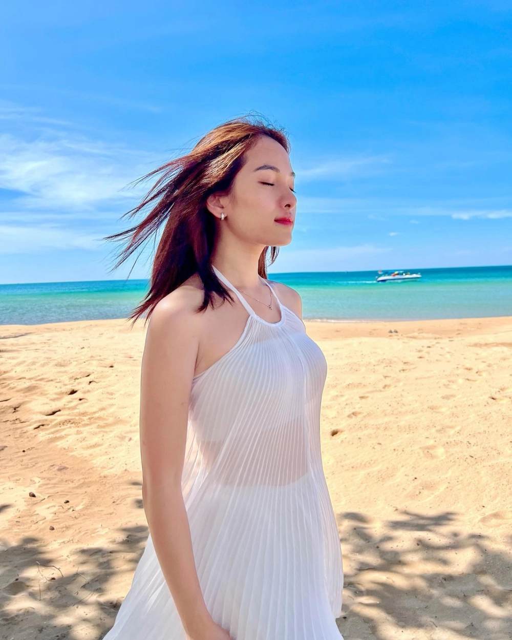 Sara lưu dương khắc linh đẹp đôi từ đời thực đến âm nhạc