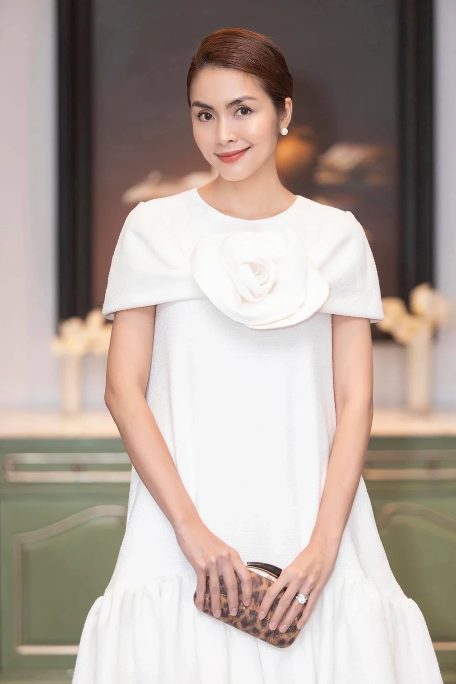Tăng Thanh Hà hút ánh nhìn với hình ảnh đầy táo bạo và chất riêng